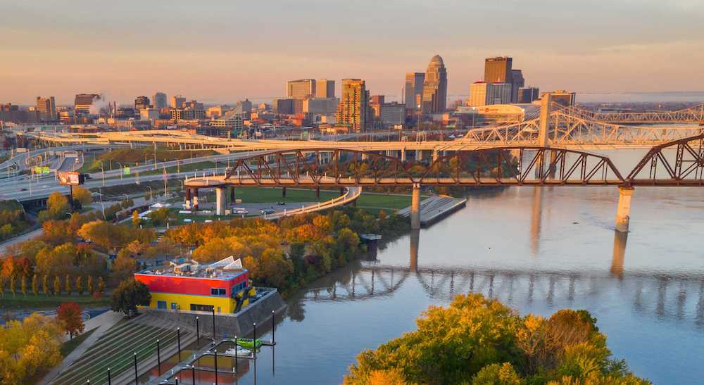 louisville-kentucky-skyline